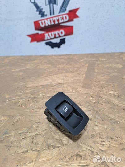 Кнопка стеклоподъемника Bmw 3 Series E90 N47D20C