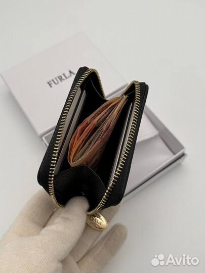 Стильный кошелек Furla – элегантность и качество в одном аксессуаре