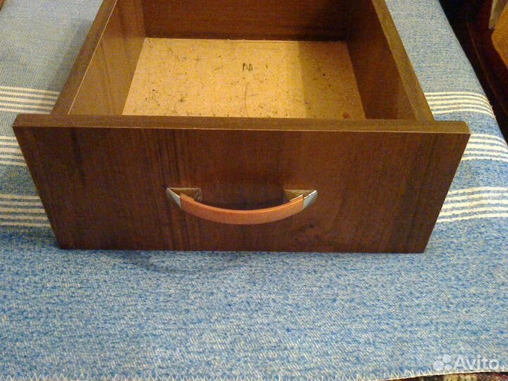 Ящик выдвижной