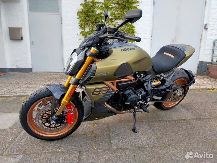 Ducati Diavel 1260 Lamborghini 2023