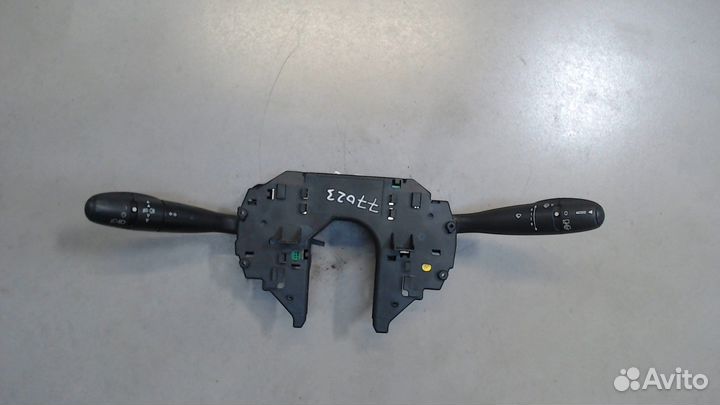 Переключатель поворотов и дворников Citroen C5 200