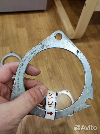 Проставка, угловая проставка