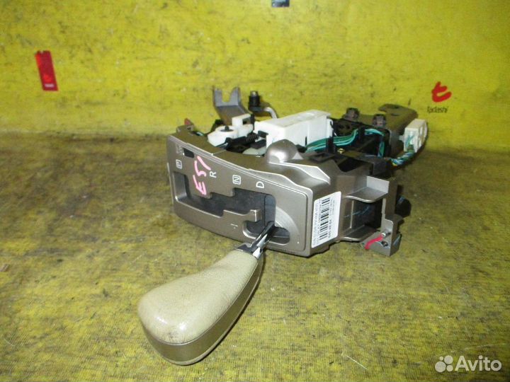 Ручка кпп на Nissan Elgrand E51