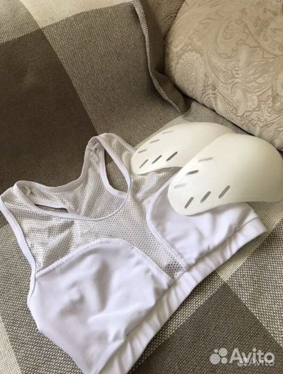 Нагрудник женский