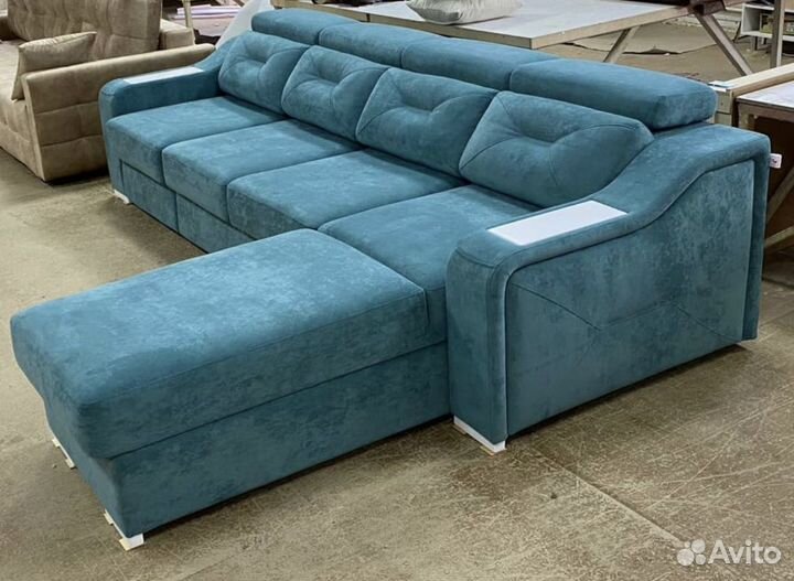 Угловой диван с положением релакс