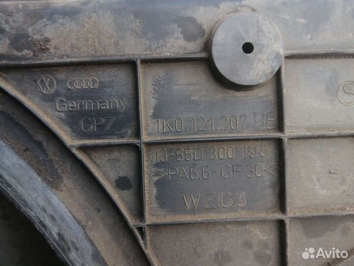 Вентилятор охлаждения двигателя Skoda Octavia A5