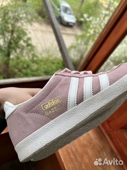 Кроссовки женские Adidas Gazelle OG W 37 размер