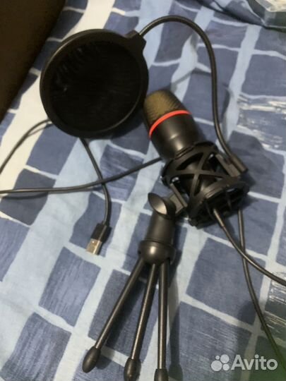 Микрофон Defender