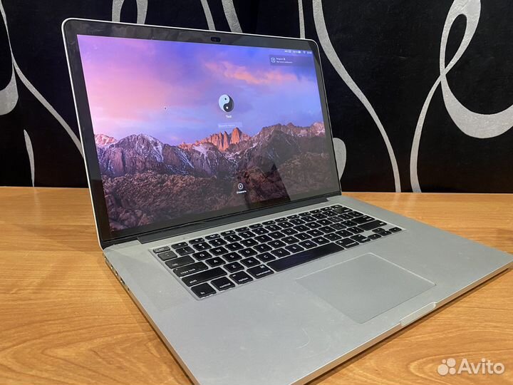 Apple MacBook Pro retina 15