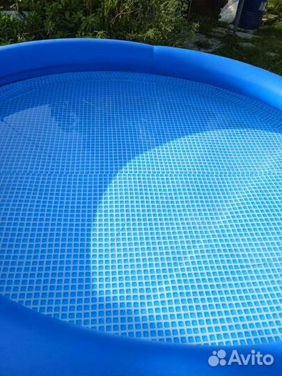 Детский надувной бассейн бу