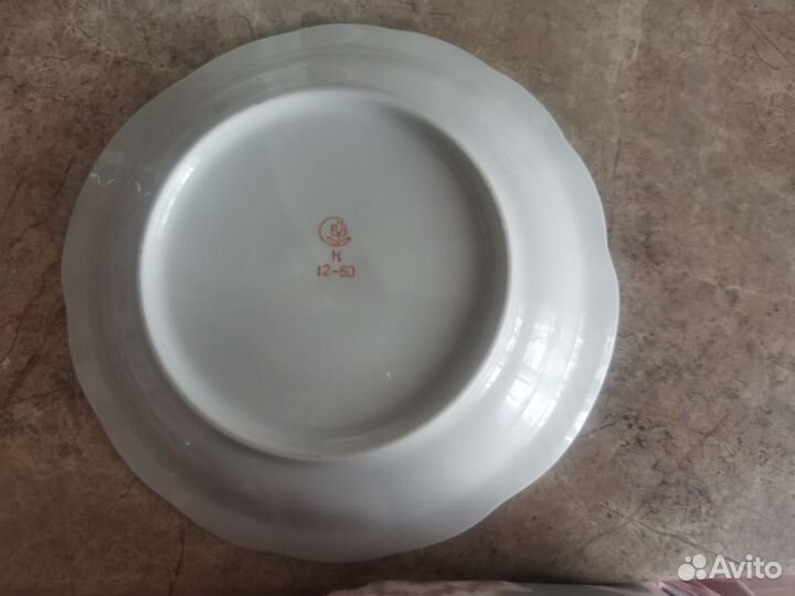 Набор тарелок