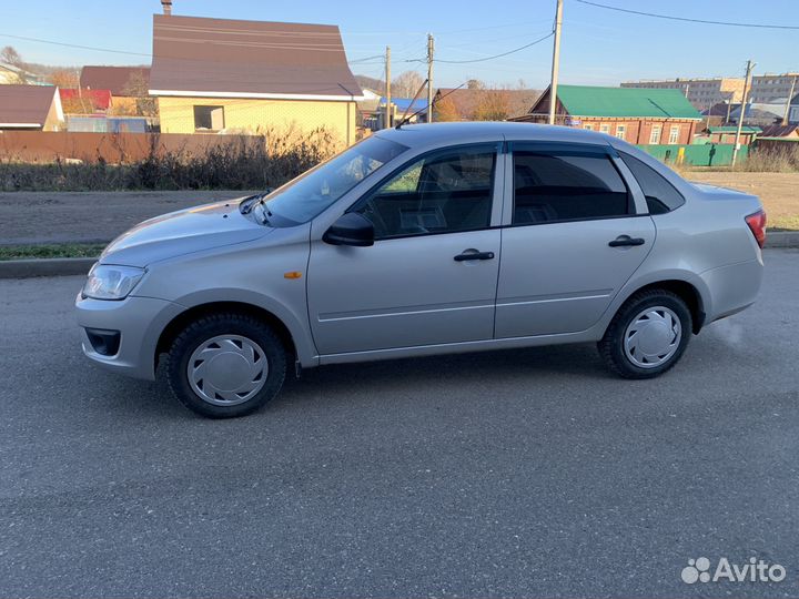 LADA Granta 1.6 МТ, 2015, 56 000 км