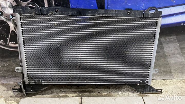 Радиатор кондиционера Mercedes Benz W210 OM606