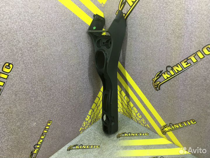 Консоль центральная Duster Дастер 2012