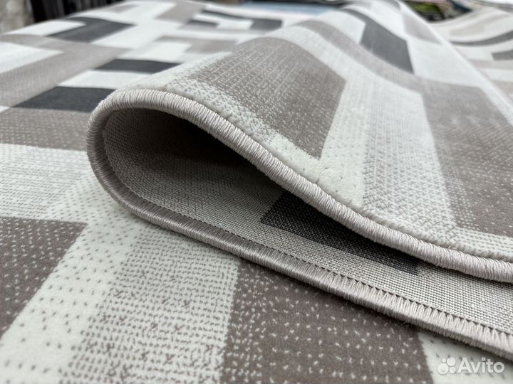 Ковер новый 2х3м