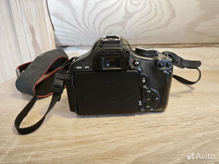 Фотоаппарат Canon EOS 600D