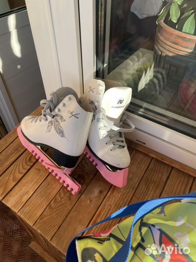 Коньки для фигурного катания