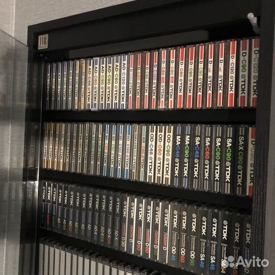 Навесная кассетница для аудиокассет VVR Audio