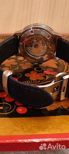 Часы мужские tissot Seastar powermatic 80