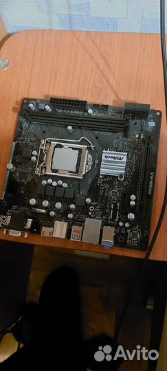 Продаю материнскую плату с процессором