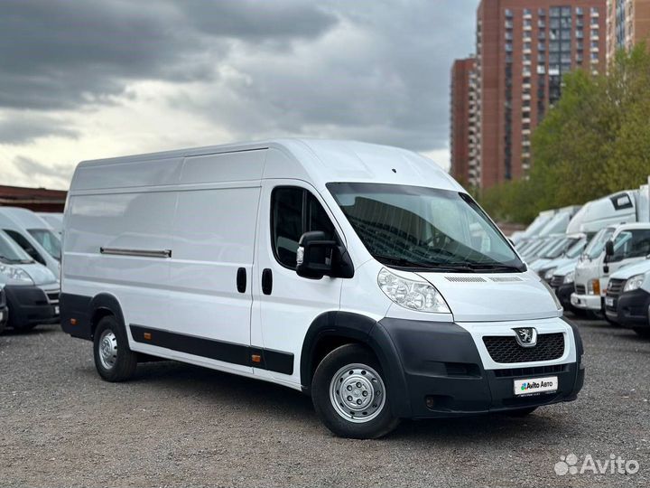 Peugeot Boxer цельнометаллический, 2013