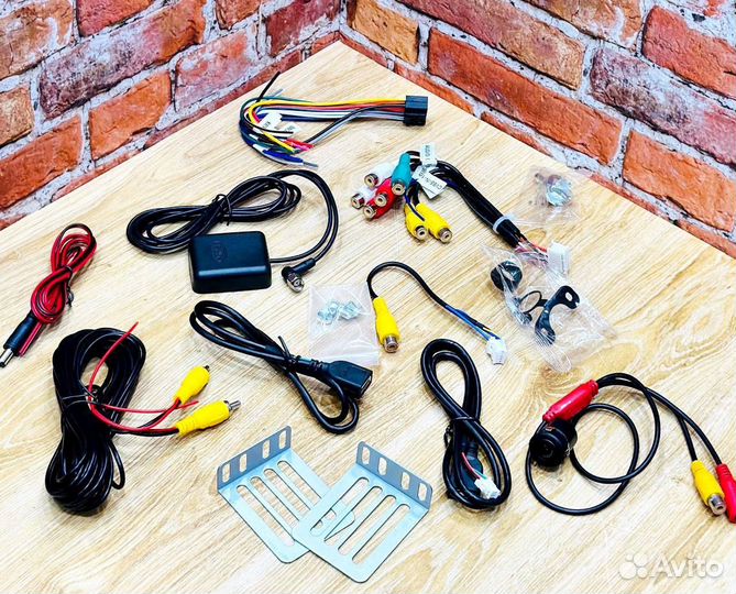 Автомагнитола андроид 1din с поворотным экраном