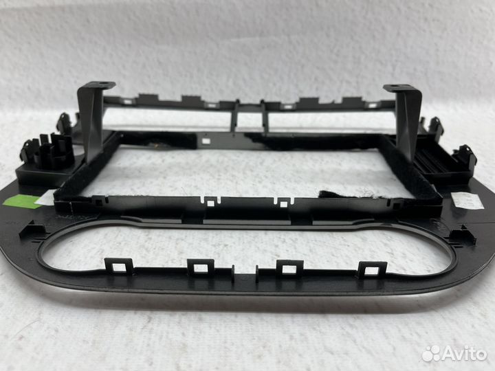 Рамка магнитолы для ford kuga 1