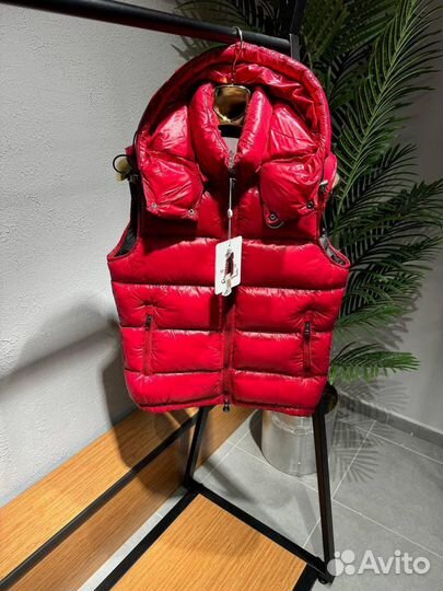 Жилетка Moncler