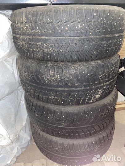 Gislaved Nord Frost 5 235/55 R17 103T