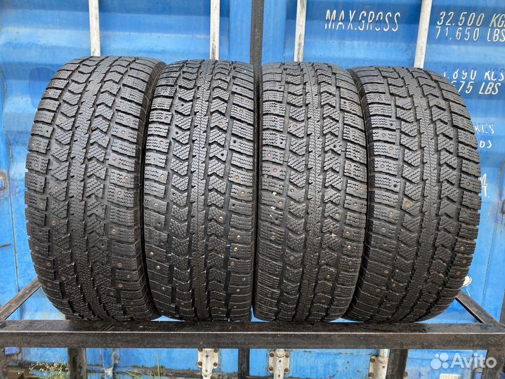 Viatti Vettore Inverno V-524 235/65 R16C R