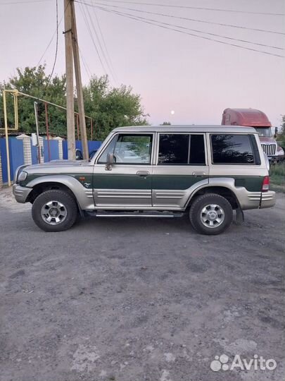 Hyundai Galloper 2.5 AT, 2002, 348 000 км