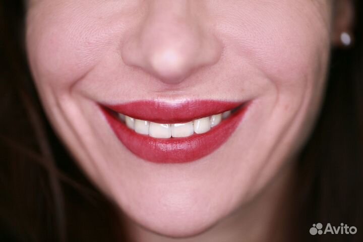 Перманентный макияж бровей губ и век татуаж