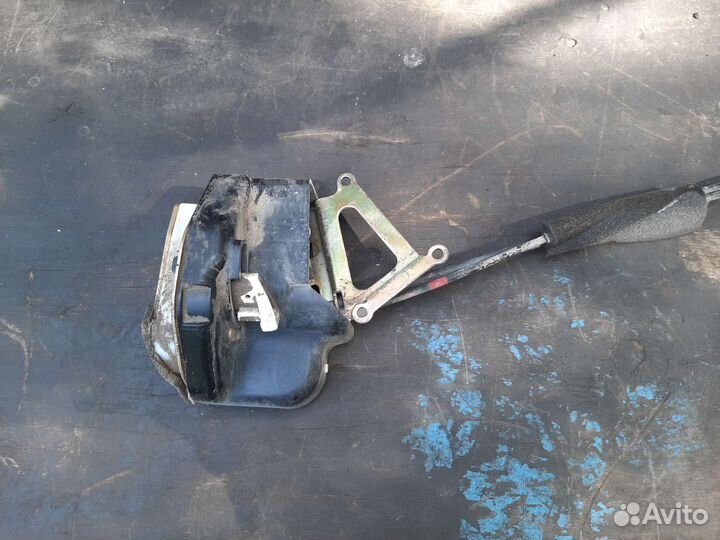 Замок двери задний левый Mazda 6 GG