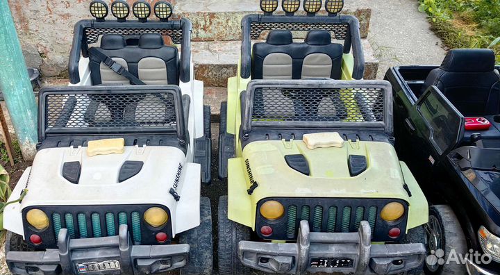 Детский электромобиль