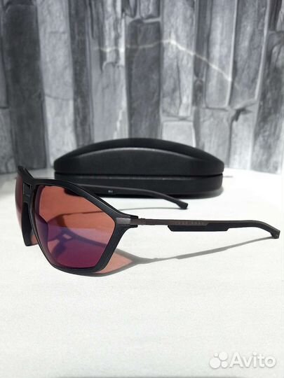 Очки спортивные Hugo Boss солнцезащитные мужские