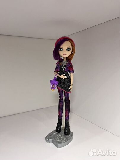 Кукла Ever After High Поппи Охара Через Лес