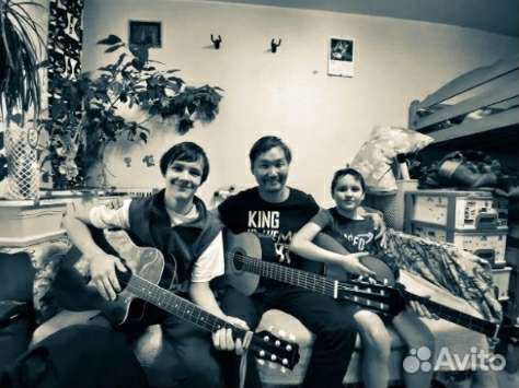 Обучение игре на гитаре и укулеле