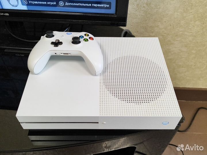 Xbox one s 1tb обмен/продажа