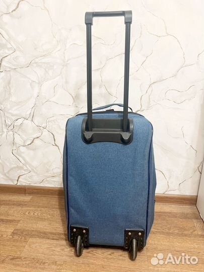 Дорожная сумка на колесиках