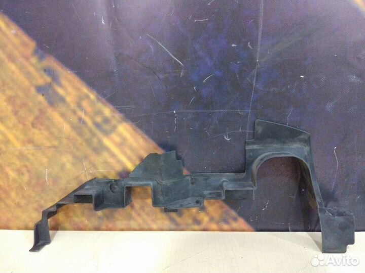 Воздуховод радиатора левый Audi Allroad C5 BAS