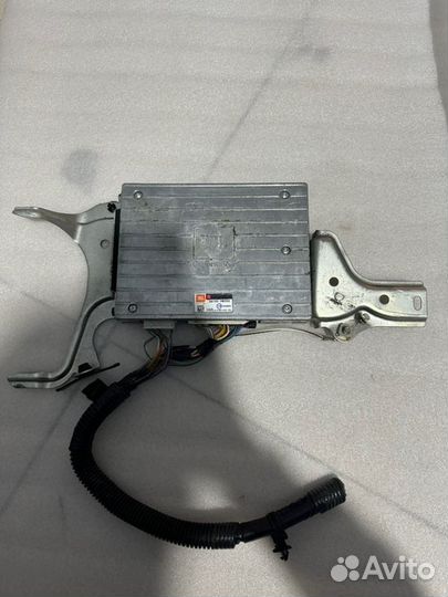 Усилитель Музыки передний Toyota Camry V50