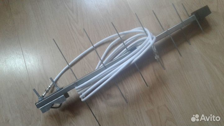 Антенна телевизионная дмв лп - 06