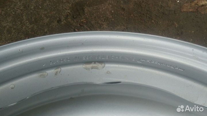 Диски 16 дюймов тзск LADA 4x4 niva серый узкий