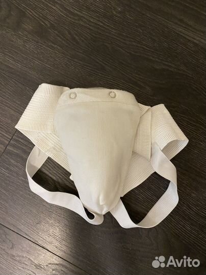 Боксерские перчатки