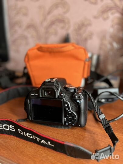 Canon 600D kit