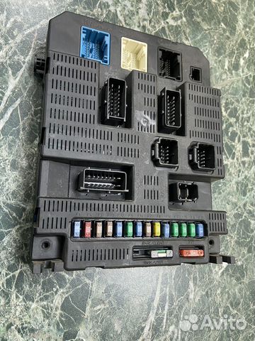 Блок предохранителей BSI Citroen C4