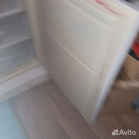 Холодильник бу indesit