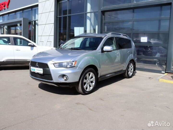 Mitsubishi Outlander 2.0 CVT, 2010, 198 000 км