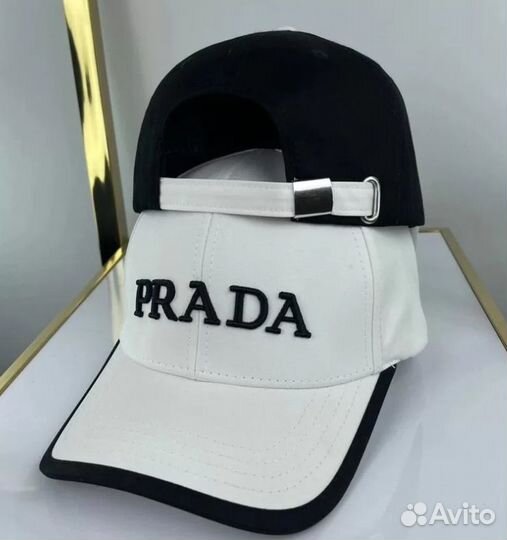 Новая Бейсболка Prada