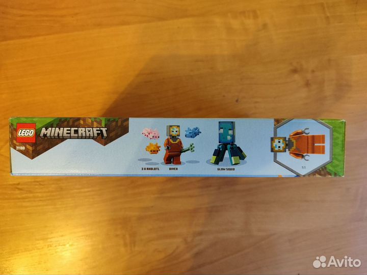 Конструктор lego Minecraft Битва со стражем 21180